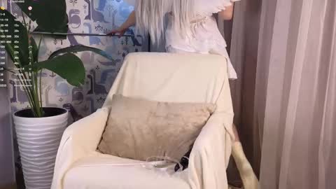 Mary online show from March 13, 2026, 1:07 pm