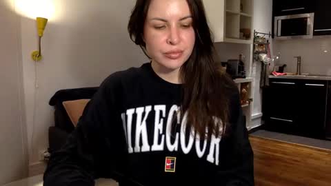 Snapshot of angeladarkk chatting on January 7, 2025, 7:28 pm Angela online show from January 7, 2025, 7:28 pm