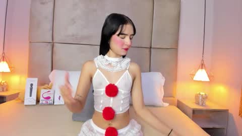 angelag_ online show from October 31, 2025, 7:26 pm