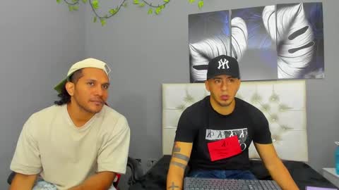 Snapshot of angelandchris chatting on September 26, 2025, 1:15 pm Angel And Cris online show from September 26, 2025, 1:15 pm