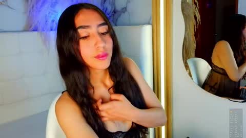 Snapshot of angelasexx_1 chatting on May 6, 2026, 12:21 pm Angela online show from May 6, 2026, 12:21 pm