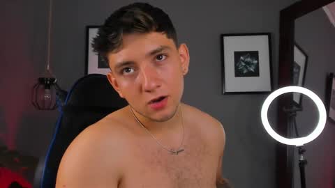 angelbell19 online show from March 12, 2025, 11:54 pm