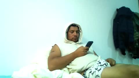 angeldavid90 online show from October 20, 2025, 12:49 pm