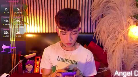 Angel dust online show from March 21, 2026, 3:22 am