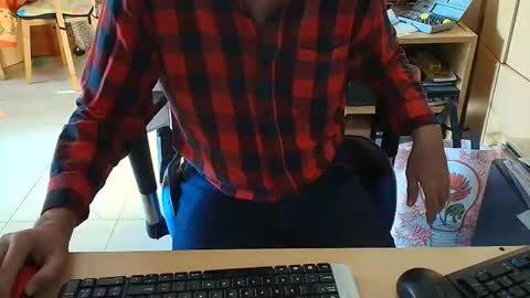 Snapshot of angelgarcia269 chatting on May 13, 2026, 12:24 pm angelgarcia269 online show from May 13, 2026, 12:24 pm
