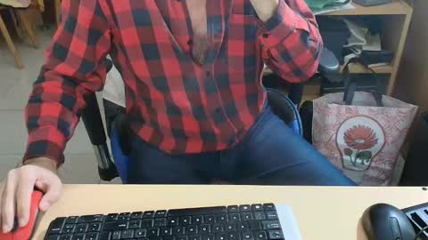 Snapshot of angelgarcia269 chatting on May 16, 2026, 1:13 am angelgarcia269 online show from May 16, 2026, 1:13 am