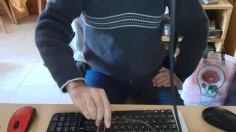 Snapshot of angelgarcia269 chatting on May 19, 2026, 12:22 pm angelgarcia269 online show from May 19, 2026, 12:22 pm