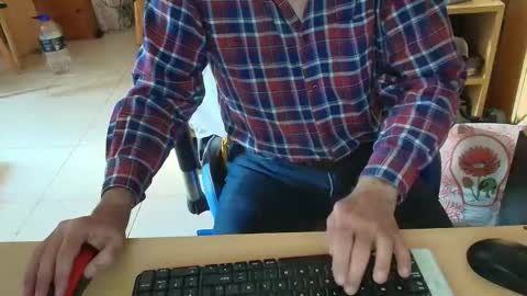 Snapshot of angelgarcia269 chatting on June 3, 2026, 12:08 pm angelgarcia269 online show from June 3, 2026, 12:08 pm