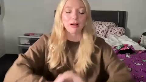 Princess Peach online show from November 12, 2025, 5:19 am