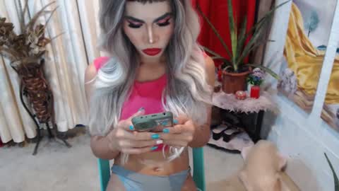 Snapshot of angelic_face_808 chatting on January 27, 2025, 12:01 am DIVINE ANGEL online show from January 27, 2025, 12:01 am