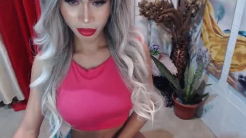 Snapshot of angelic_face_808 chatting on February 7, 2025, 10:50 am DIVINE ANGEL online show from February 7, 2025, 10:50 am