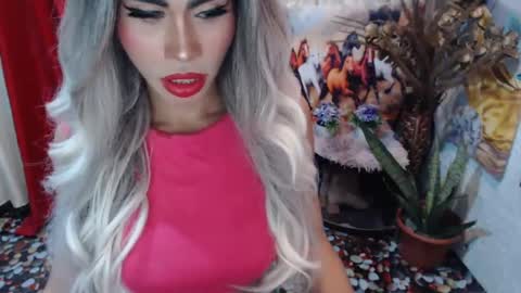 Snapshot of angelic_face_808 chatting on February 19, 2025, 9:17 am DIVINE ANGEL online show from February 19, 2025, 9:17 am