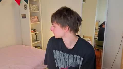 Snapshot of angelic_look chatting on February 5, 2026, 5:56 am Daniel online show from February 5, 2026, 5:56 am