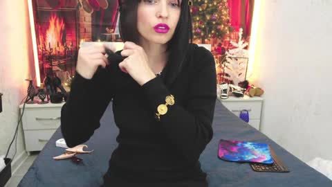 Snapshot of angelika_rouge chatting on January 18, 2026, 2:43 pm Angelika Rouge online show from January 18, 2026, 2:43 pm