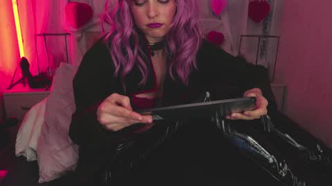 Snapshot of angelika_rouge chatting on February 27, 2026, 4:18 pm Angelika Rouge online show from February 27, 2026, 4:18 pm