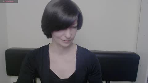 Snapshot of angelinalov_ chatting on February 20, 2025, 7:55 am Angelina online show from February 20, 2025, 7:55 am