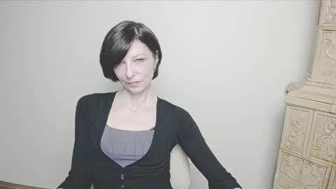 Snapshot of angelinalov_ chatting on March 1, 2025, 10:02 am Angelina online show from March 1, 2025, 10:02 am