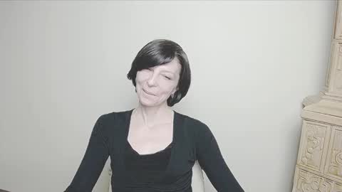 Snapshot of angelinalov_ chatting on March 5, 2025, 10:33 am Angelina online show from March 5, 2025, 10:33 am