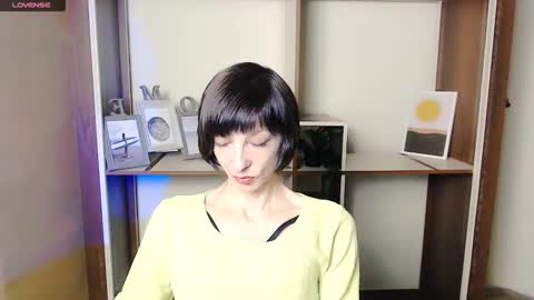 Snapshot of angelinalov_ chatting on October 10, 2025, 6:56 am Angelina online show from October 10, 2025, 6:56 am