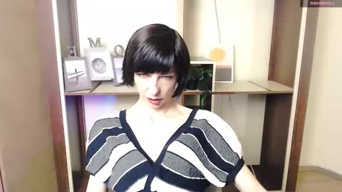Snapshot of angelinalov_ chatting on October 23, 2025, 6:34 am Angelina online show from October 23, 2025, 6:34 am