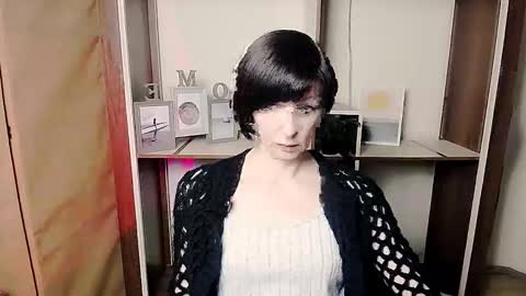 Angelina online show from February 3, 2026, 9:03 am