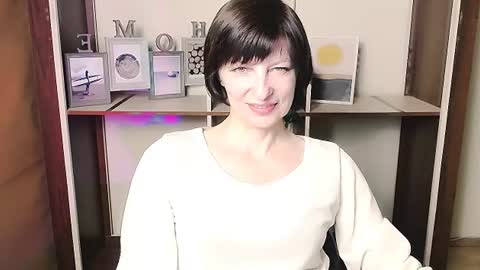 Angelina online show from June 24, 2026, 7:29 am