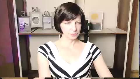 Angelina online show from June 25, 2026, 7:46 am