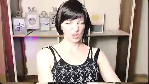 Angelina online show from June 27, 2026, 12:22 pm