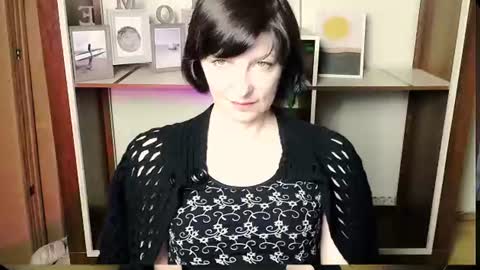 Angelina online show from July 12, 2026, 6:37 am