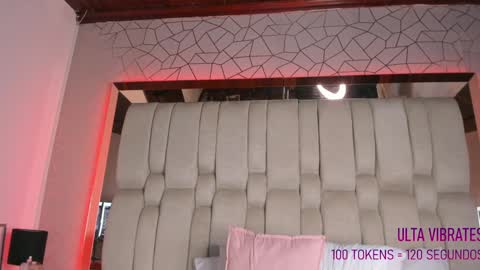 Snapshot of angelineheet chatting on December 6, 2024, 9:32 am Angeline Heet online show from December 6, 2024, 9:32 am