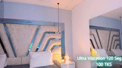 Snapshot of angelineheet chatting on October 3, 2025, 3:47 am Angeline Heet online show from October 3, 2025, 3:47 am