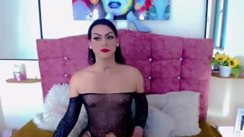 Angelis online show from November 10, 2025, 3:55 pm
