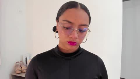 A F R O D I T A online show from November 26, 2025, 11:22 am