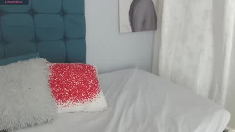 Snapshot of angelitawild_ chatting on February 4, 2025, 12:19 am angel online show from February 4, 2025, 12:19 am