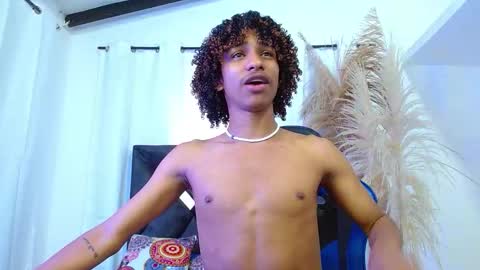 Angel online show from March 11, 2026, 9:32 pm