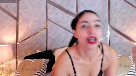 Angel online show from January 30, 2025, 1:53 pm