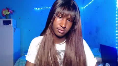 Danielle online show from September 29, 2025, 5:12 am