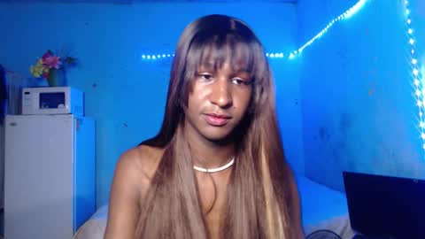 Danielle online show from October 22, 2025, 2:01 am