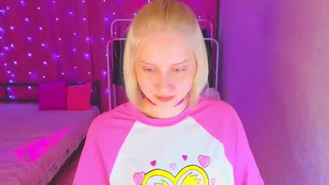 Cutie online show from January 15, 2026, 5:38 pm