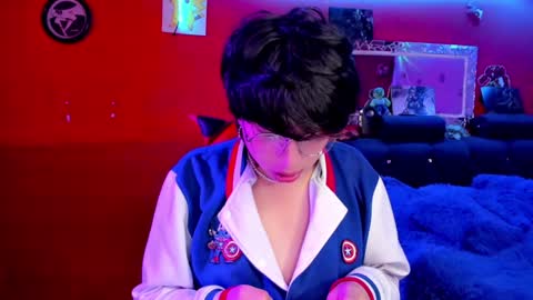 Snapshot of angellonfire chatting on December 16, 2024, 8:09 am Angel  online show from December 16, 2024, 8:09 am