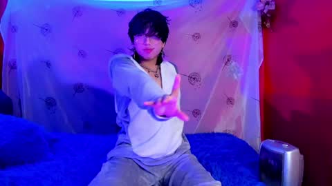 Snapshot of angellonfire chatting on December 29, 2024, 6:56 am Angel  online show from December 29, 2024, 6:56 am