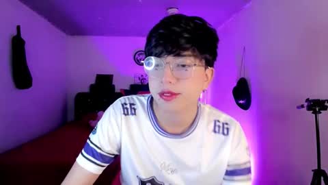 Angel  online show from January 18, 2026, 4:05 am