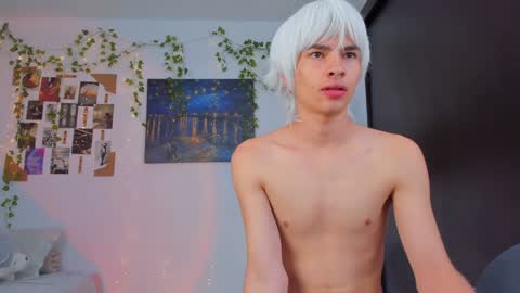 Angel online show from January 22, 2025, 7:45 pm