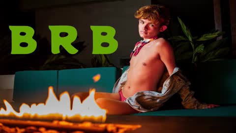 Angelo I work from home this is my room  online show from February 11, 2025, 9:31 am