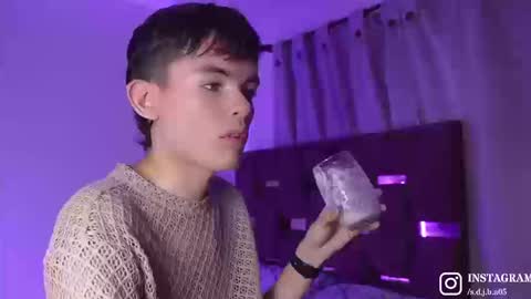 Angelo I work from home this is my room  online show from September 11, 2025, 4:12 am