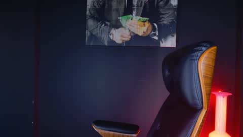 BlackWolf online show from December 9, 2024, 12:19 pm