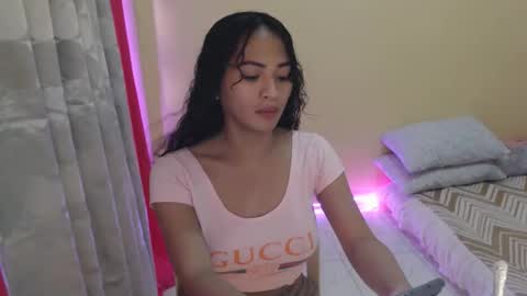 sabina online show from April 22, 2026, 9:22 am