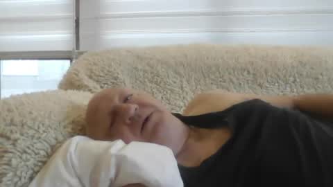 angelps1960 online show from February 23, 2026, 5:49 am