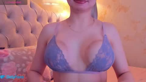 Snapshot of angelrose2323 chatting on September 11, 2025, 6:24 am angelrose2323 online show from September 11, 2025, 6:24 am