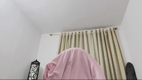 ivanna online show from February 6, 2025, 7:02 am